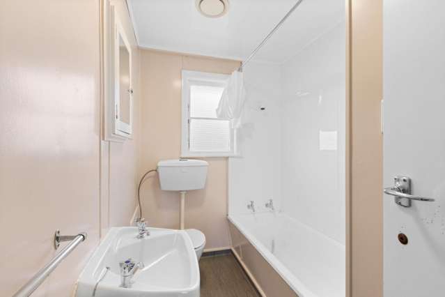 4 Dix Crescent Riversdale_4