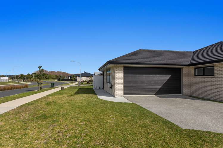 1 Karearea Drive Coastlands_19