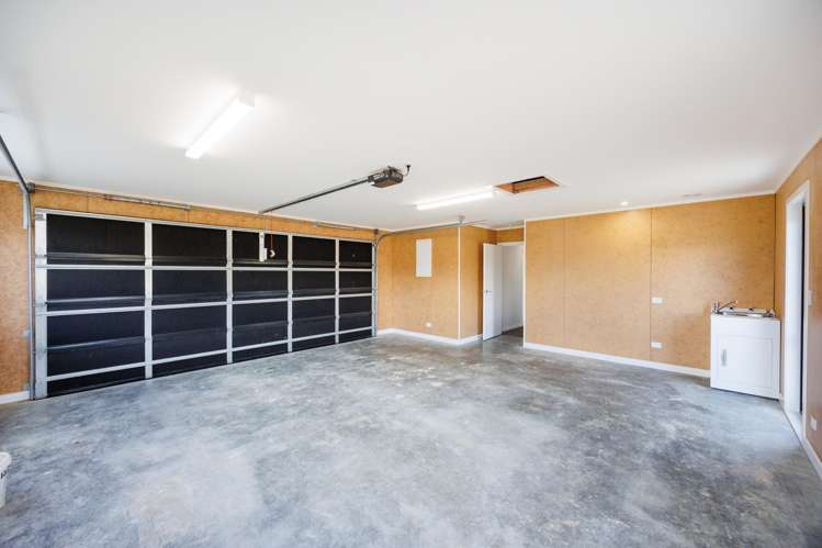 4 Corfu Crescent Fitzherbert_19