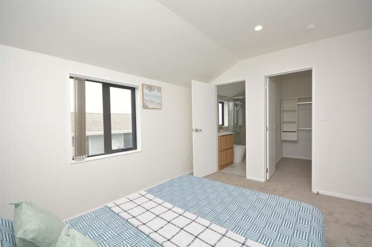 2B Athelstan Place Otara_14