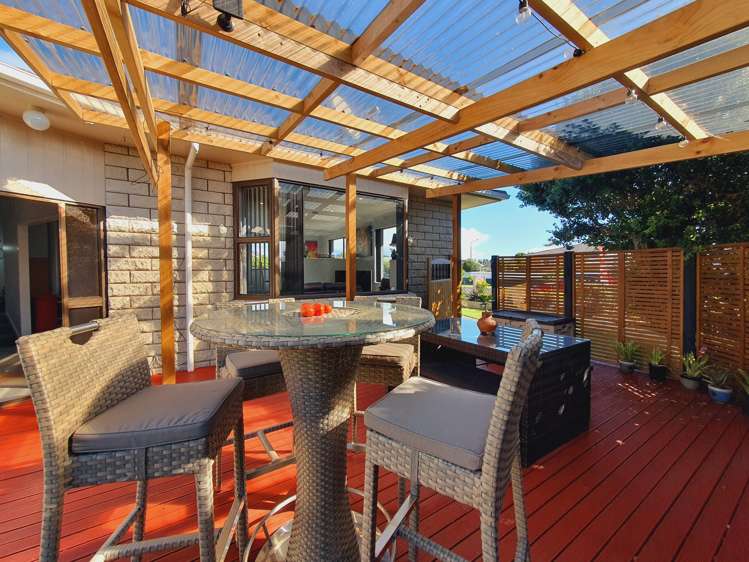 31 Tiverton Crescent Whalers Gate_2