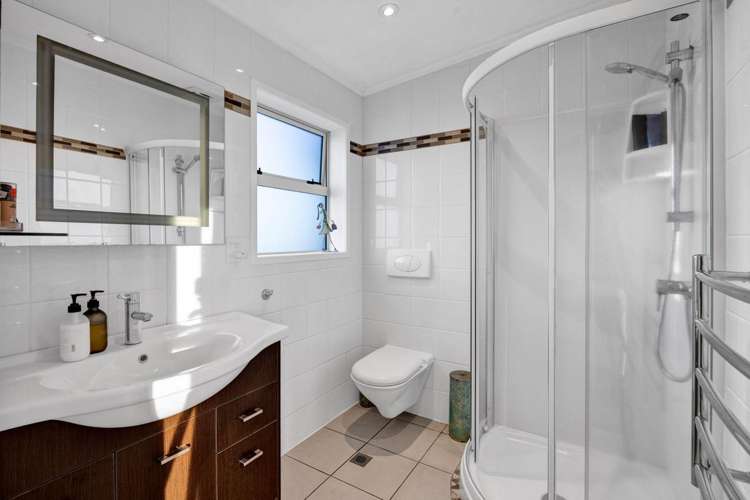 11 Denby Heights Hawera_16