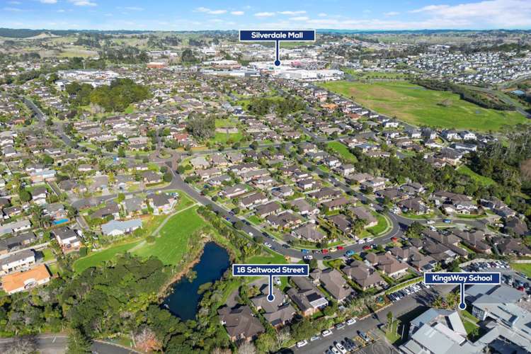 16 Saltwood Street Red Beach_18