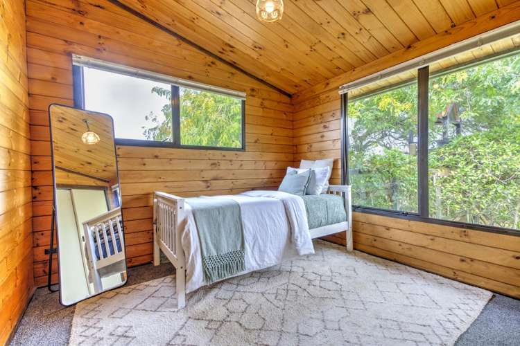 2/134 Barrett Road Temple View_13