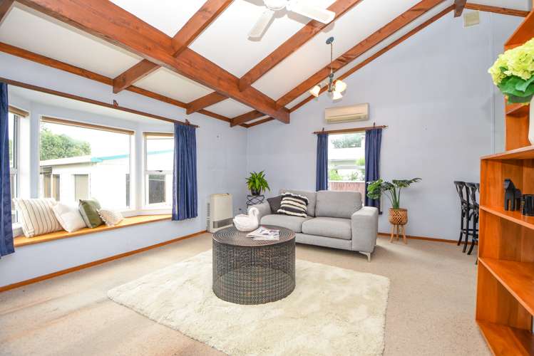 51a Fisher Place Carterton_1