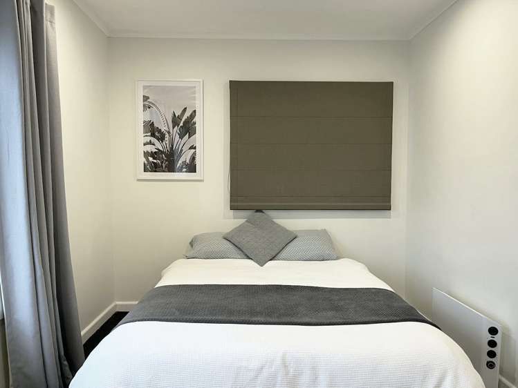 53 Handyside Street Tawa_11