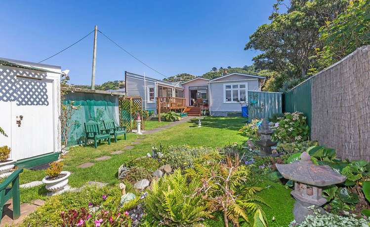 95 Freyberg Street Lyall Bay_19