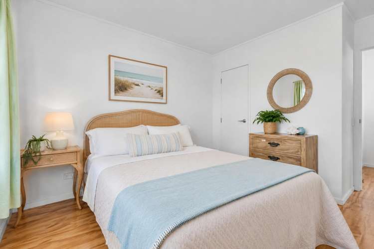 64 Jellicoe Parade Surfdale_9