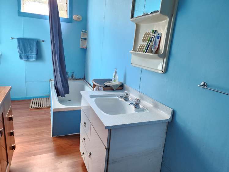 20 Brodie Street Blackball_8