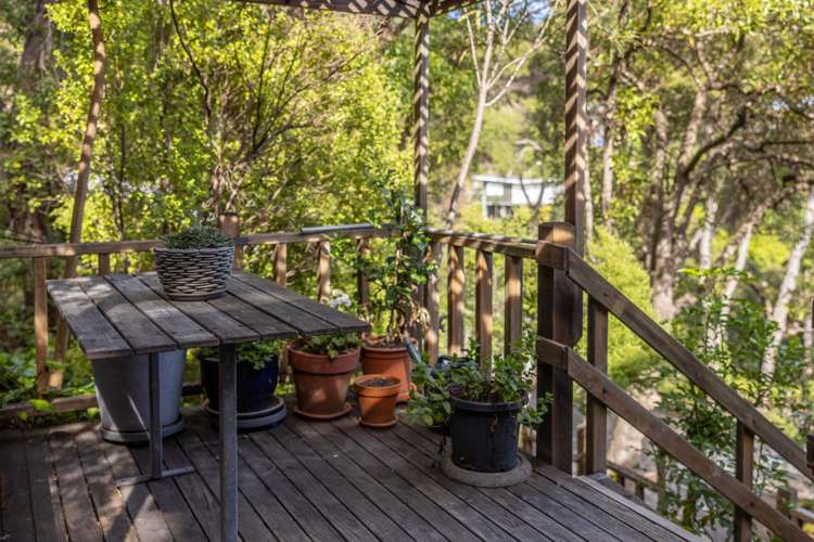 24 Quail Crescent Takamatua_18