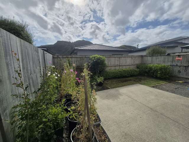 8 Ronalds Way Taita_2