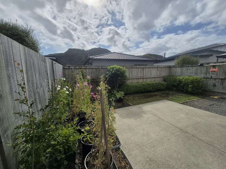 8 Ronalds Way Taita_2