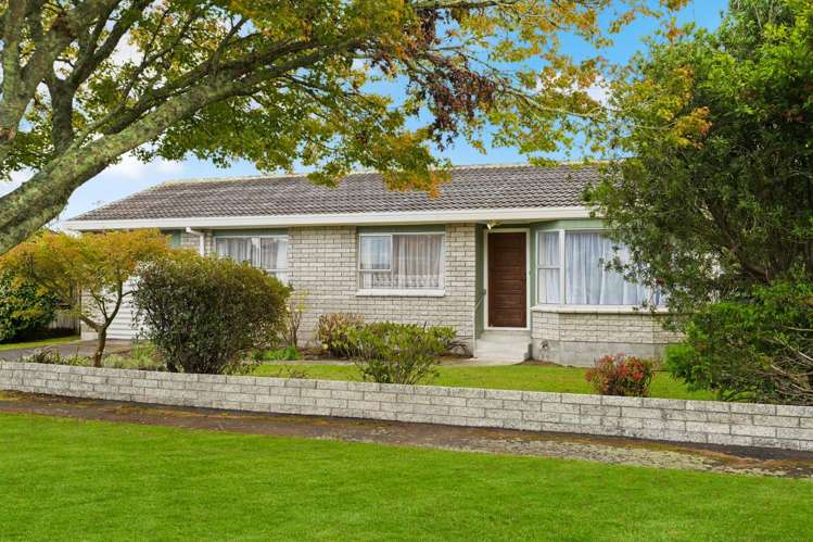 15 Bains Avenue_0