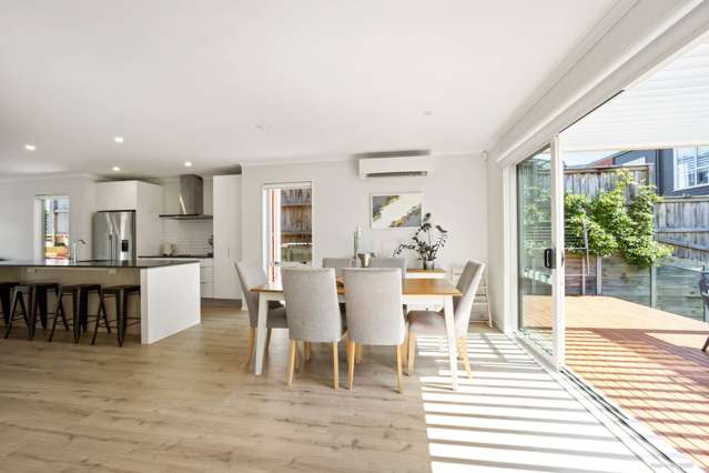 9 Orowaru Avenue Massey_4