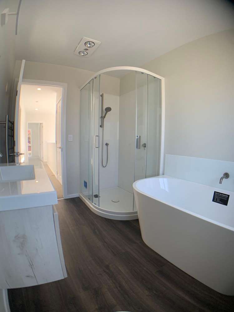  A/19 Marion Street Silverstream_9