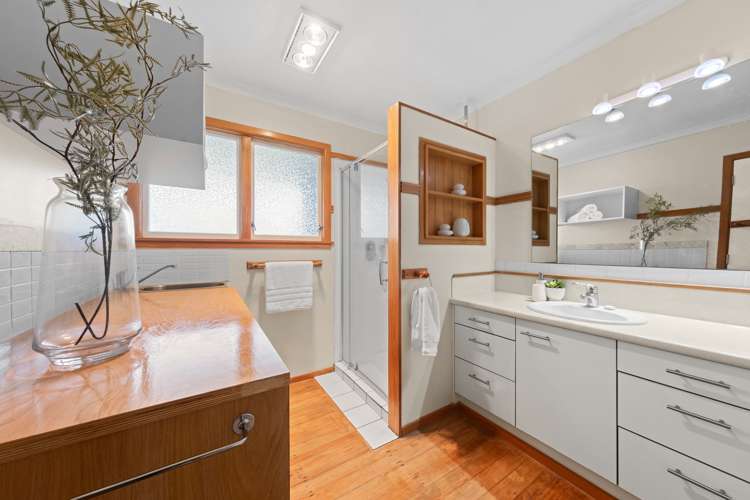 36 Wairau Road Oakura_12