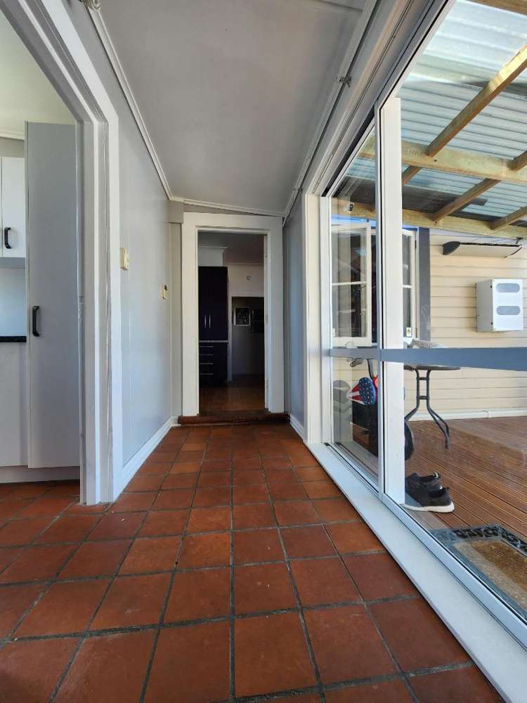 5 Holloway Road Omata_16