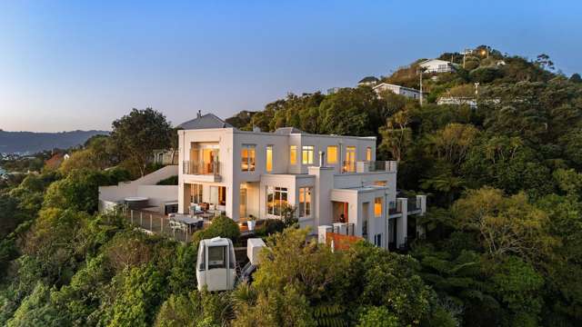 117 Marine Drive, Sorrento Bay Eastbourne_2