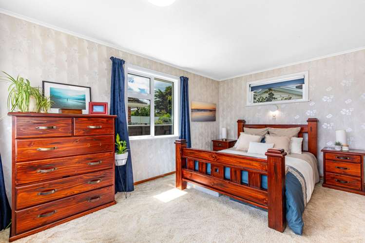 32 Totara Park Road Clouston Park_8