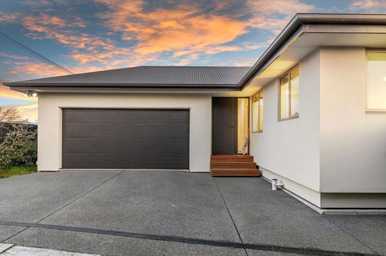 423 Bower Avenue Parklands_13