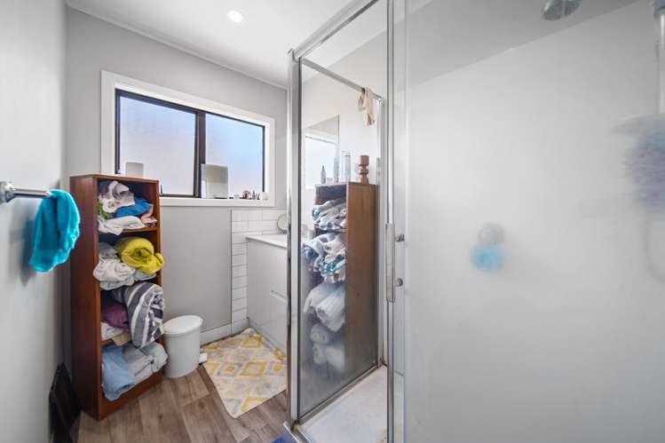 2/397 Roscommon Road Clendon Park_10