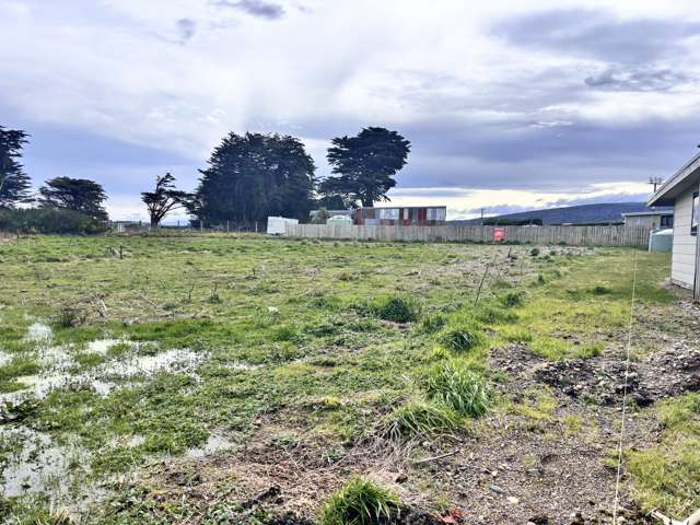 8 Manuka Street Colac Bay_2