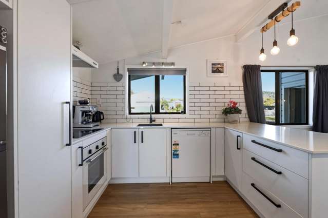 11 Browning Crescent Owhata_4