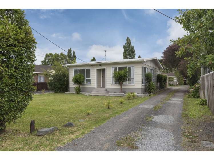 61 Glendale Road Glen Eden_4