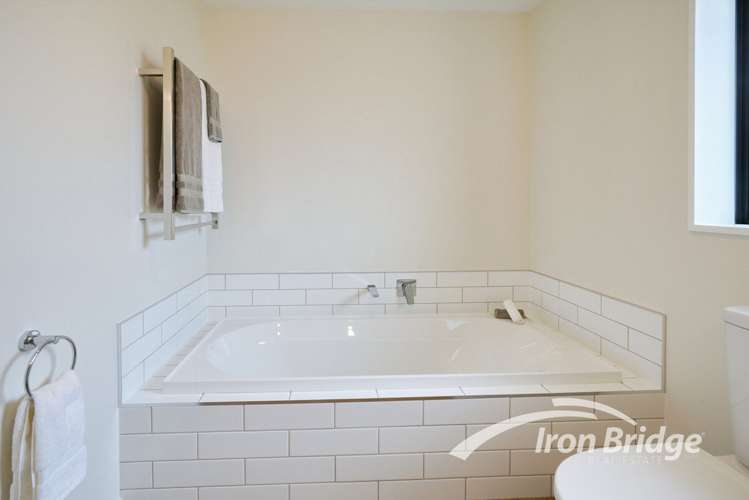 24 Chambers Avenue Woodend_12