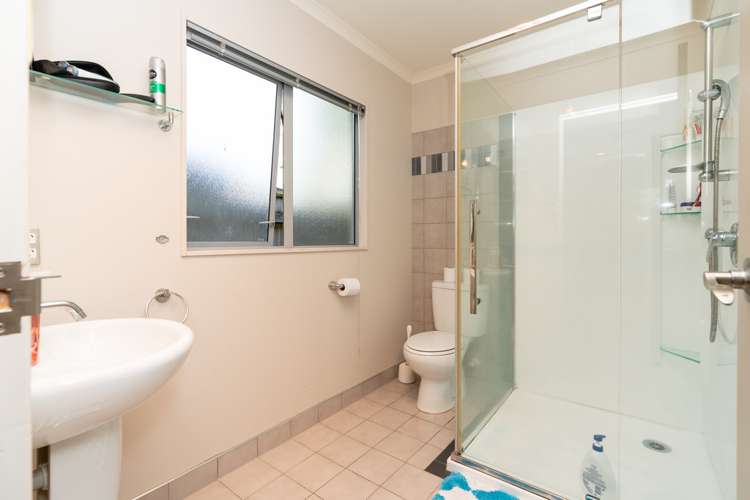 19 San Priamo Court Paraparaumu Beach_21