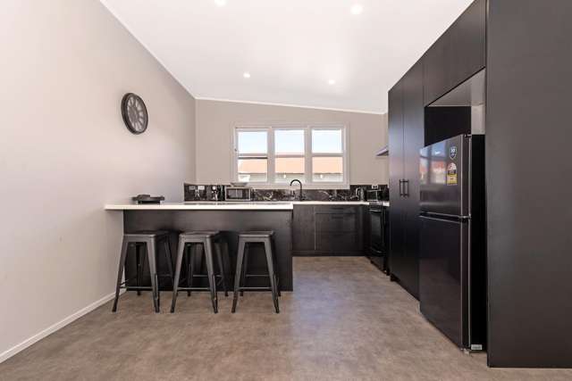 11 Endcliffe Road Kaiti_3