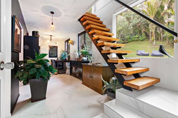 173 Woodlands Park Road Titirangi_9