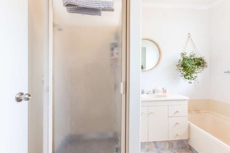 84 Akitio Esplanade Pongaroa_15