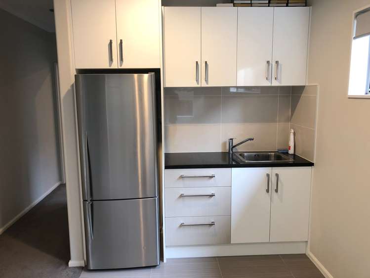 76 Valderama Drive Flat Bush_2