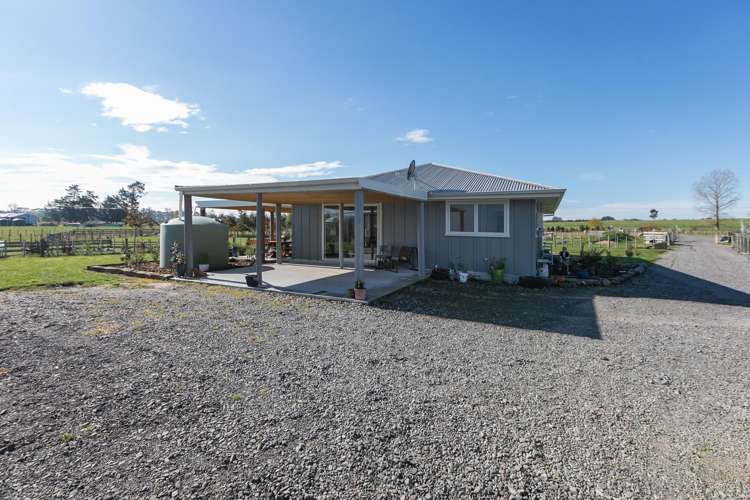 94 Farm Road Waipukurau_10