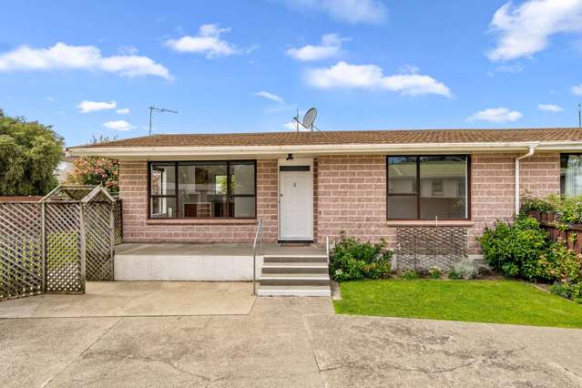 2/13 Endeavour Street Riversdale_1