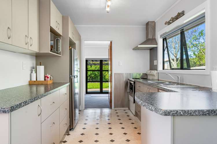 21 Hepburn Road Glendene_8