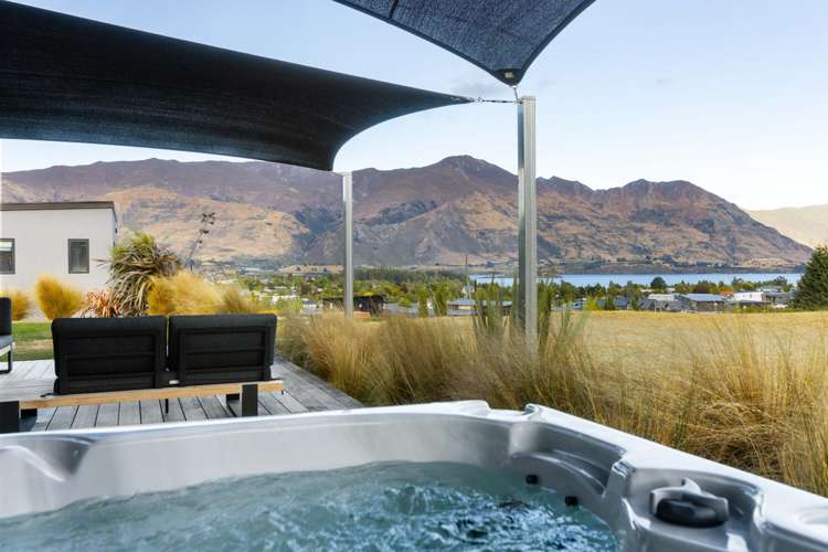 19 Mills Road Wanaka_2