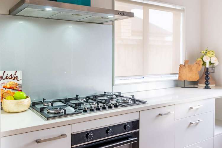 16 Pate Crescent Favona_18