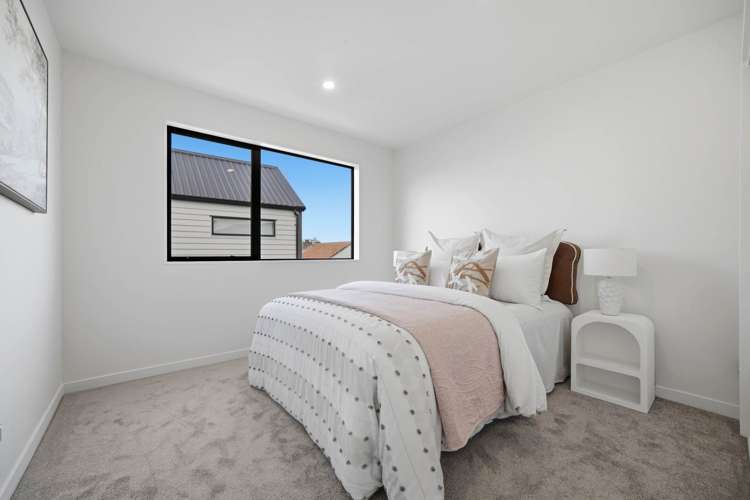 2/67 Wharf Road Te Atatu Peninsula_13