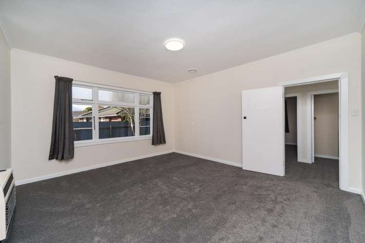 22 Westmere Place Takaro_12