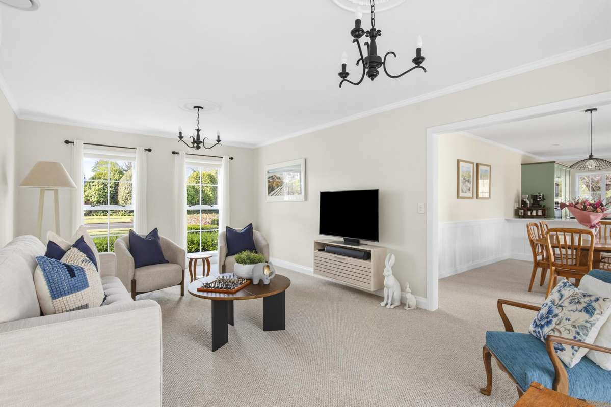 1 The Oaks Drive_2