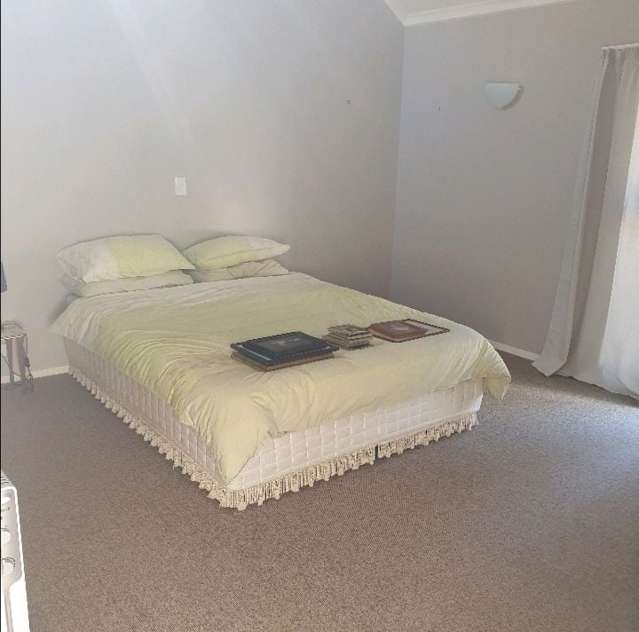 2/40 Raleigh Street Leamington_4