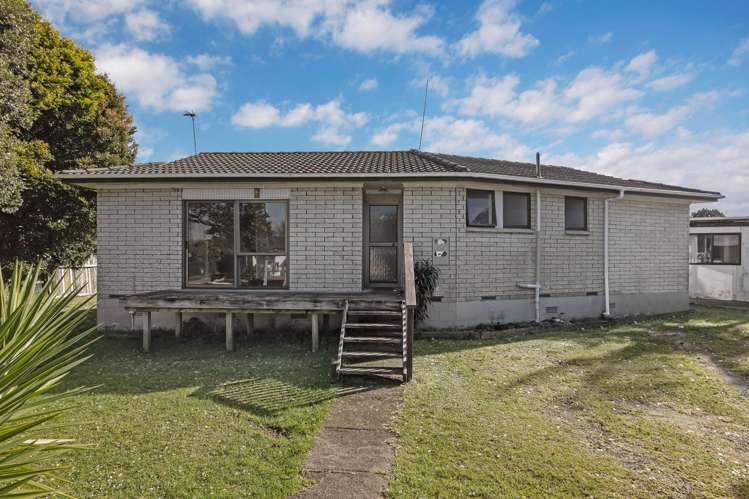 25 Sharland Avenue_1