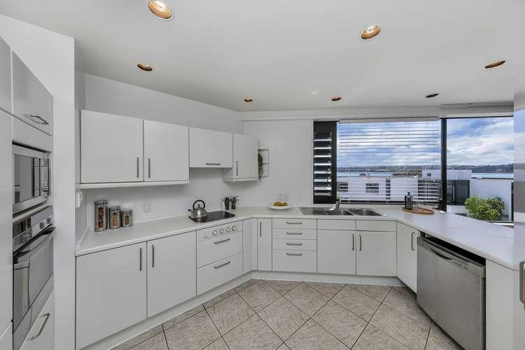 4/65 Sarsfield Street Herne Bay_9