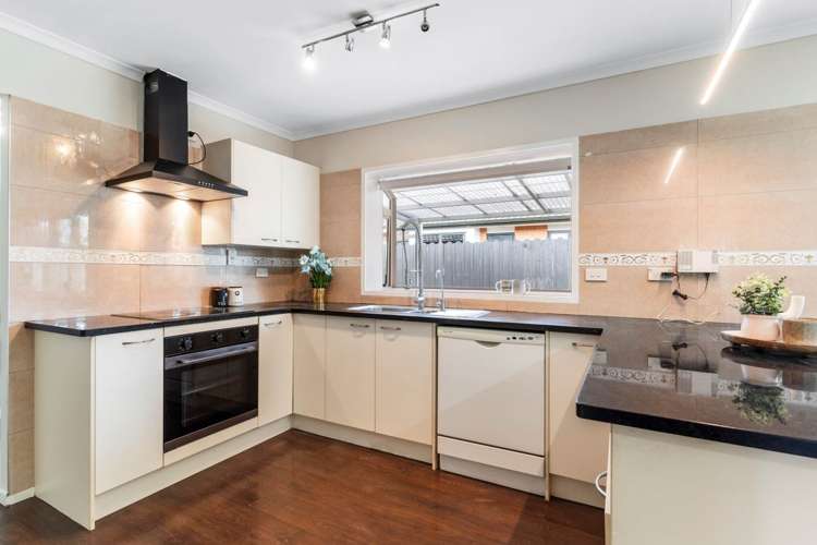 3 Gretton Court Flat Bush_5