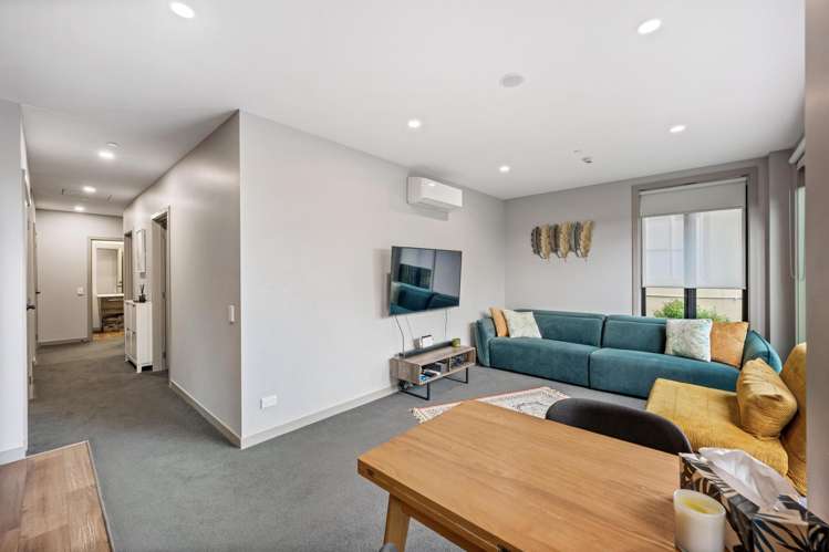 103/2 Launch Road Hobsonville_11