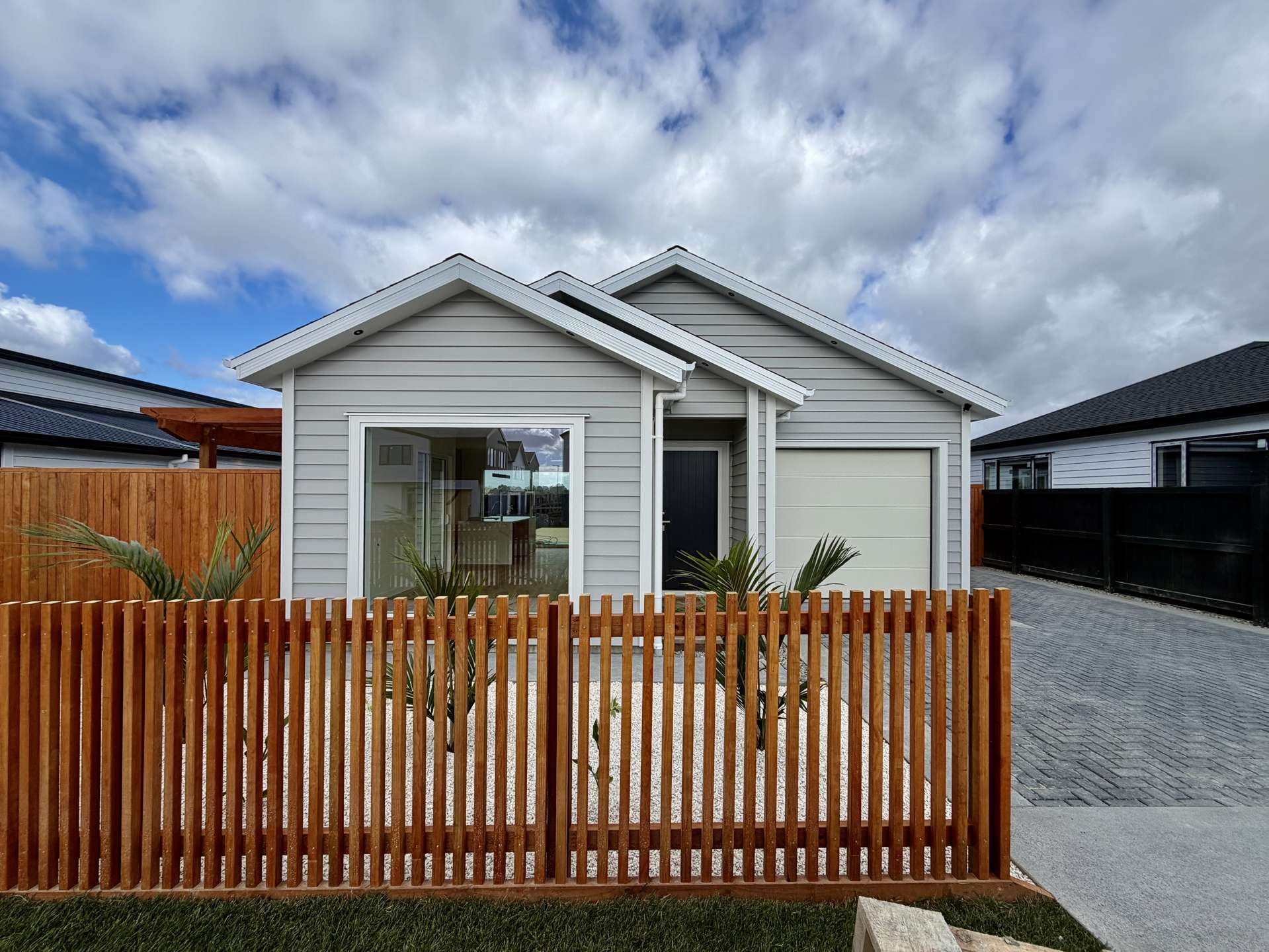 97 Parish Drive Milldale_0