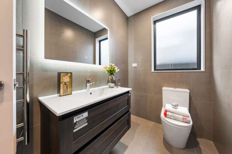 8/45 Anzac Street Takapuna_16