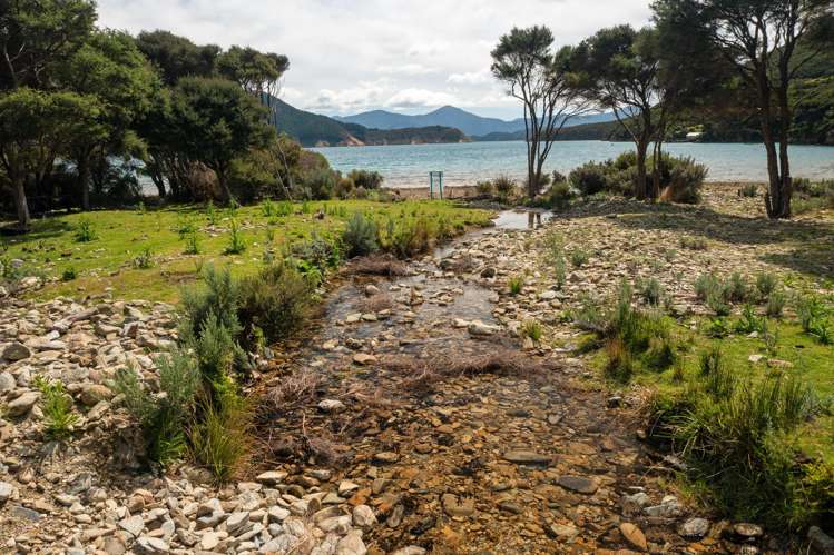 Lot 2 Te Aroha Bay East Bay_10